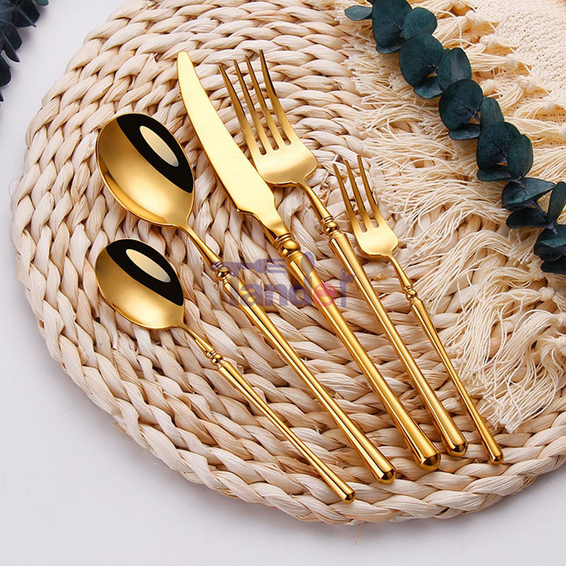 Elegante Bulk Gold Flatware aus Edelstahl Besteck Set Löffel und Messer für Veranstaltungen