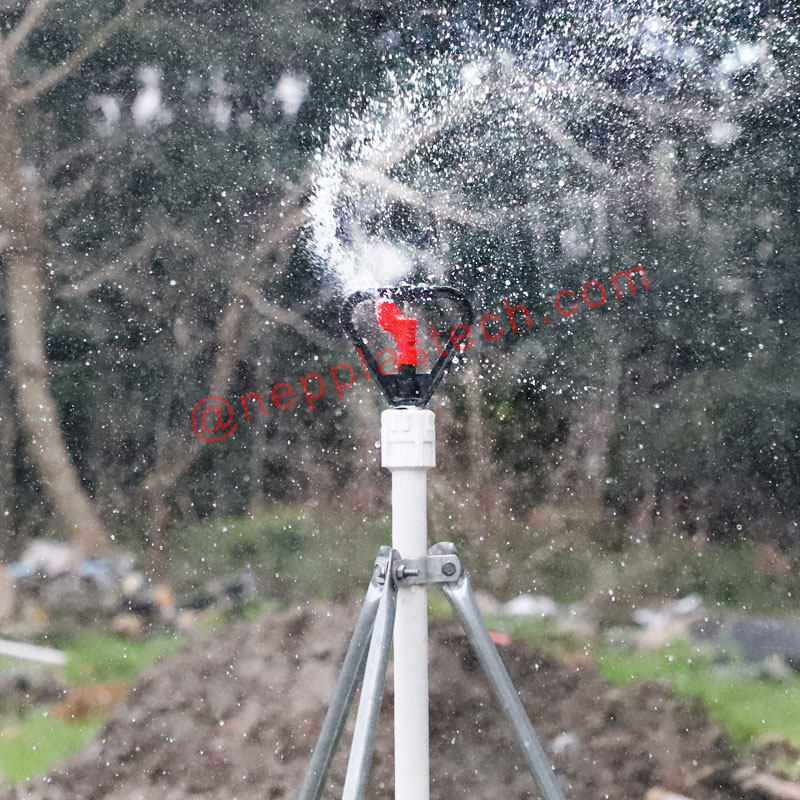 1\/2 Zoll Schmetterling Form Obstgarten und Garten Rasen automatische Bewässerung Rotation Sprinklerkopf