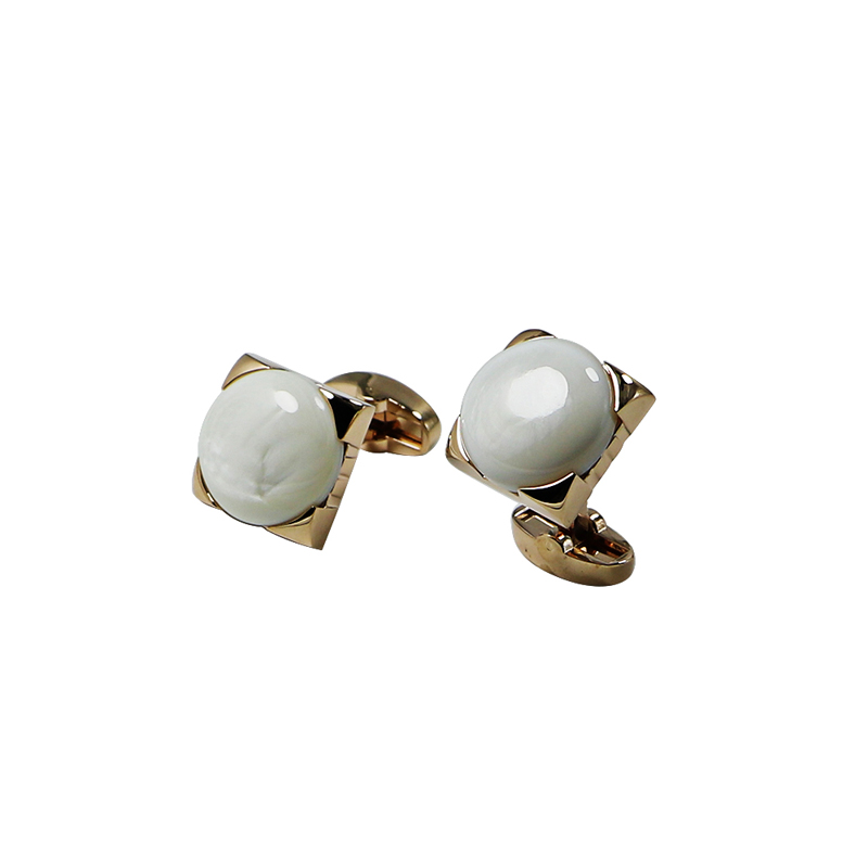 Mutter von Pearl Gold Plated Square Shrits Cuff Links