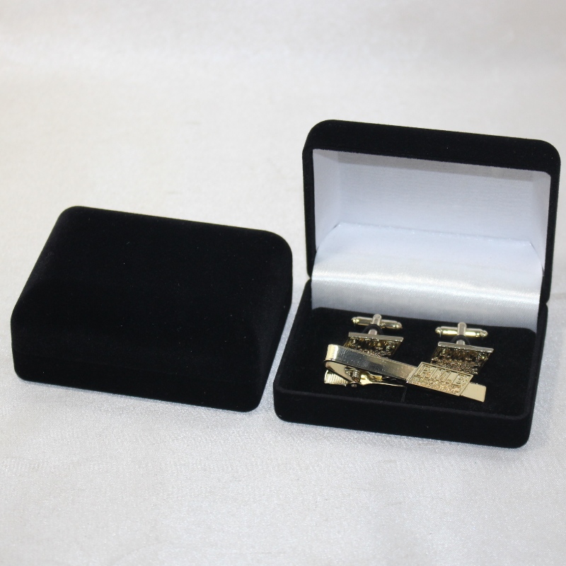 Item D-45 Rundform Velvet Box für Manschettenknöpfe, Halsclip oder Medaillen, Münzen & Abzeichen, mm.84*64*36, Gewichte ca. 48g