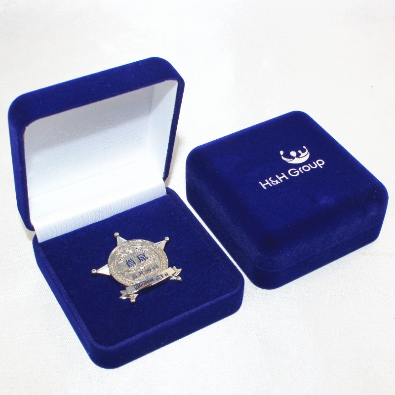 Punkt F-2S Rundform Velvet Box für Abzeichen & Münze, mm.52*57*25, Gewichte ca. 26g