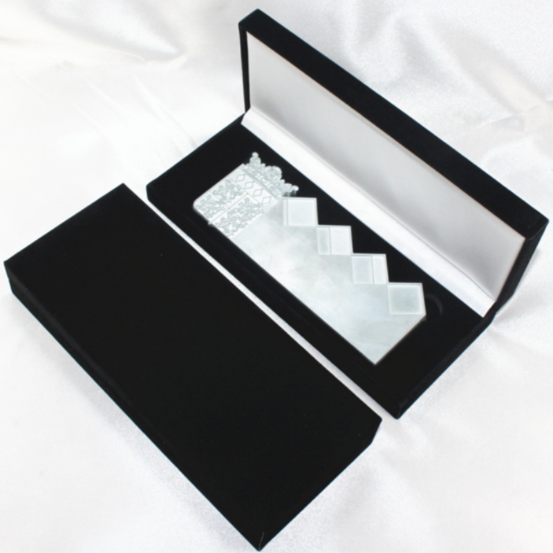 Artikel V-13 Rechteckflannelette box für 180*60 mm Mehrfachmünzen, Abzeichen, Medaillen, etc. HardwareProdukte.mmNein.202*85*36, Gewicht ca. 166g