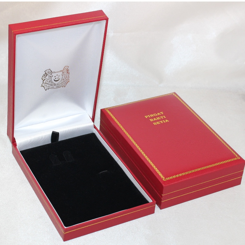 Artikel V-15S Rechteck Kunstleder Papierbox für 75 * 120 mm Medaille, Münze & Abzeichen usw. mm. 97 * 143 * 34, wiegt etwa 170 g