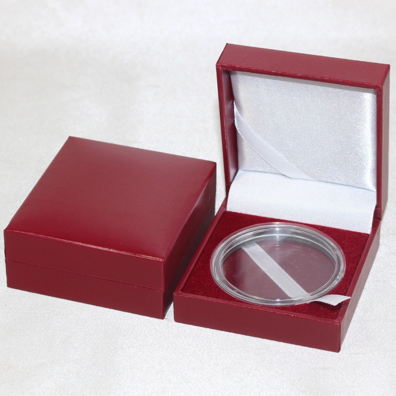 Punkt V-04 quadratische PU Lederbox für Münze&Abzeichen, Manschettenknöpfe, Krawattenklempner, etc. mm.63*68*28, Gewichte ca. 50g