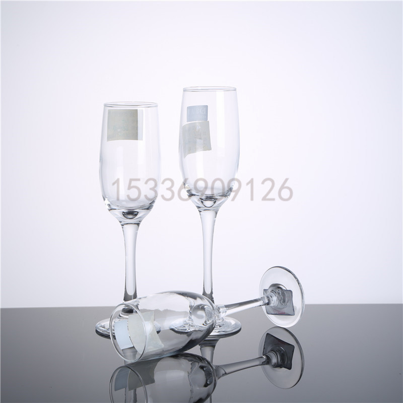 New Factory Direct Selling Wine Glass European Creative Champagner Crystal Glass Großhandel