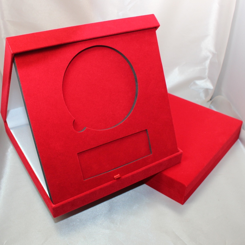 Punkt V-23L quadratische Flanellettbox für 150*150mm mutiple Münzen, Medaillen und Abzeichen, etc. mm.192*192*40, Gewichte rund um 335g