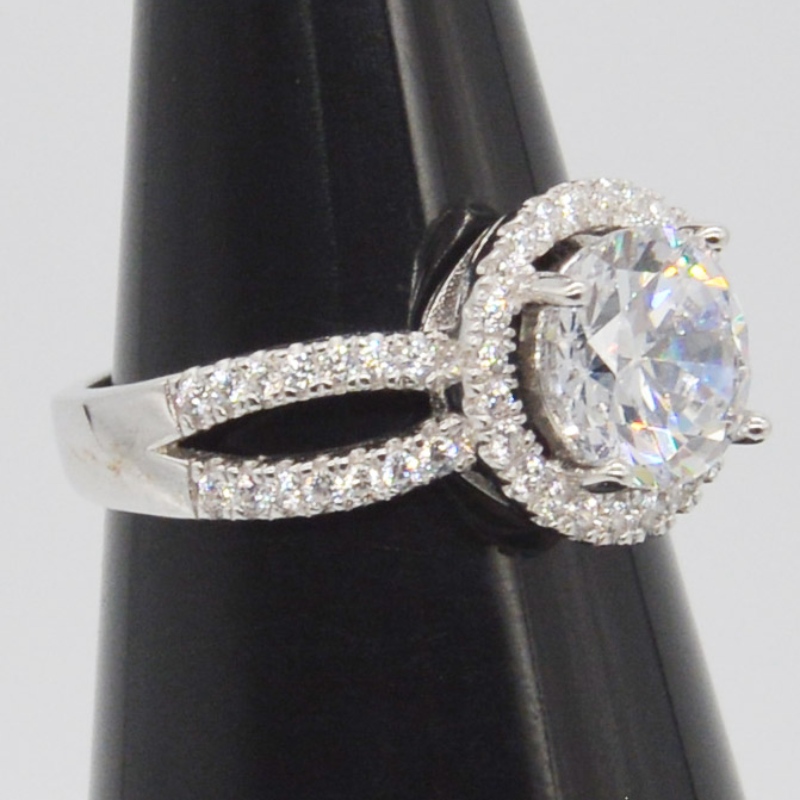 Silverware   Silverjewelry  Fashionsilverjewelry  Ring  Silverware   RFBSLRG005