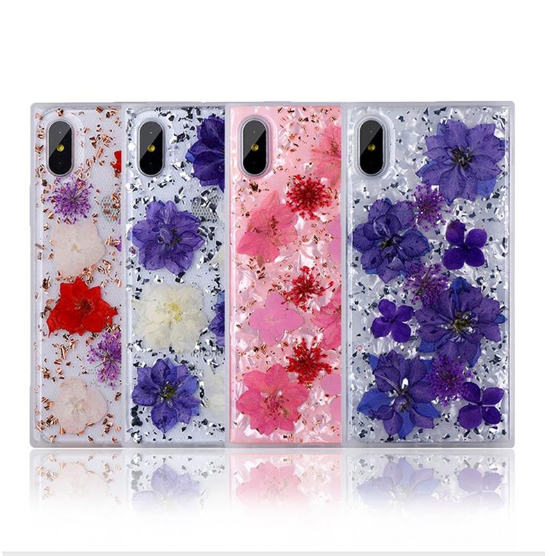 Wenn das Handy-Gehäuse auf das 200-jährige Kunstwerk trifft, entsteht ein anderer Mode-Funke