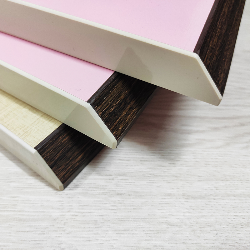 Warum wurde die Oberfläche des Panels kontaminiert?