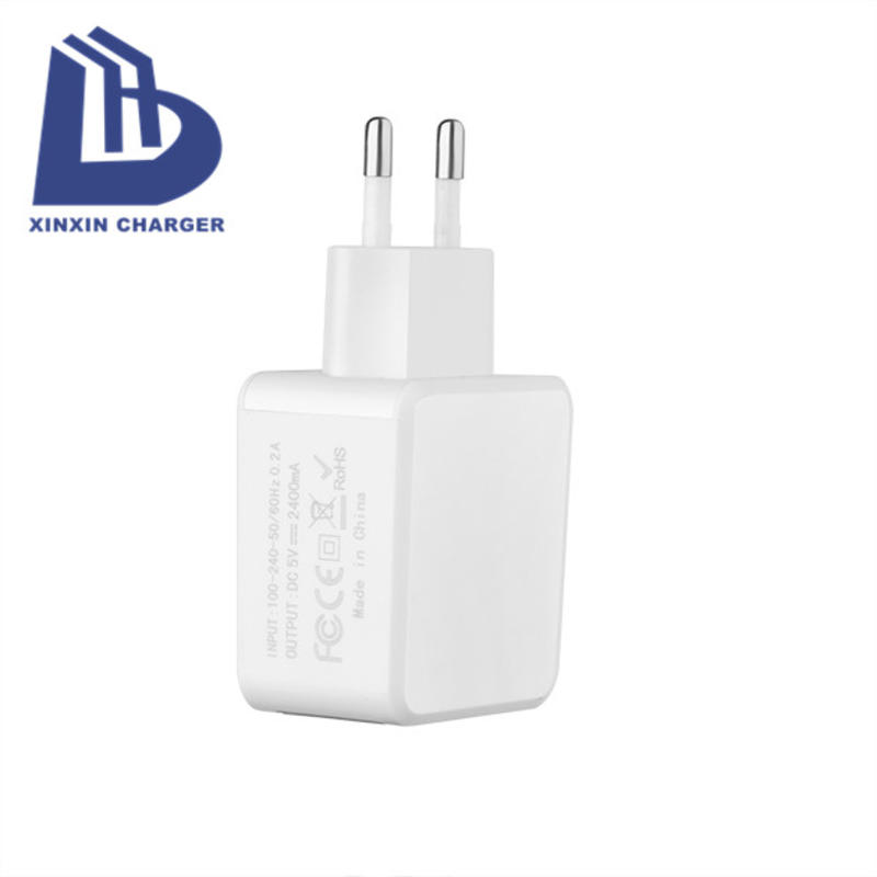 Tragbares USB-Wandladegerät mit zwei Anschlüssen USB-Ladegeräte mit mehreren Anschlüssen EU / US / UK / AU OEM