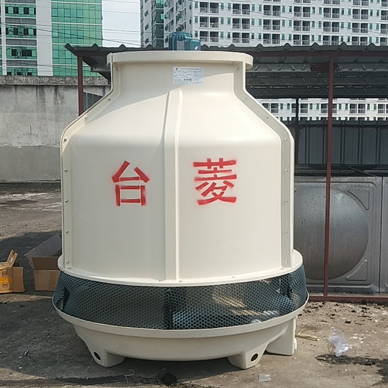 Verkauf von Spritzgießmaschinenausrüstung Hersteller von industriellen Kühltürmen Hocheffizienter 60T-Kaltwasserturm mit Gegenstrom