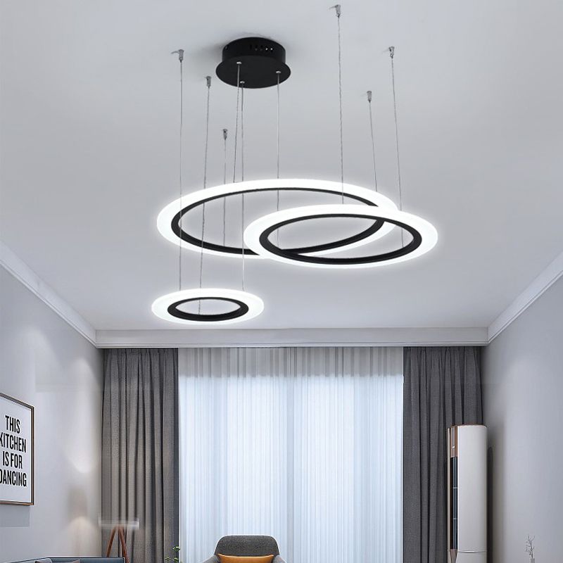 Ausgefallene moderne Acryl Kreis Lichter Ring Kronleuchter Befestigung runde hängende Licht kreisförmige LED Pendelleuchte für Restaurant
