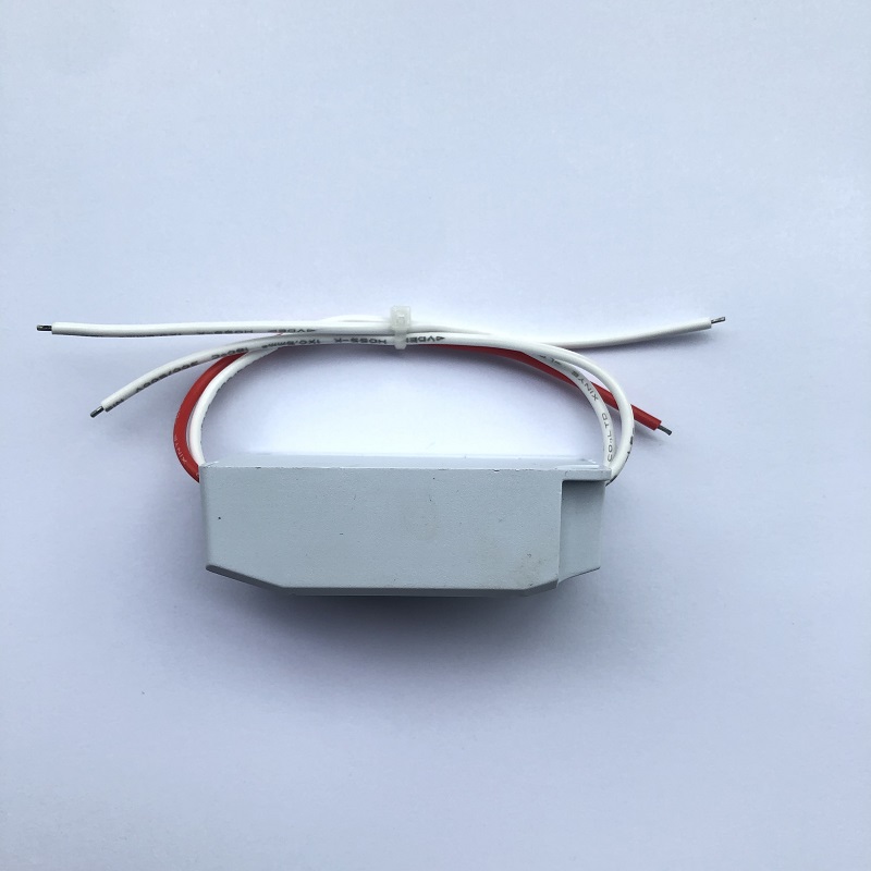 6W 36V 0,16A nicht klebend Füllung Wasserdichte Kunststoffschale LED Geregelte Schaltstromversorgung IP67 Power Bank Transformator