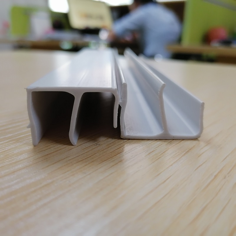 PVC E-förmiges Profil PVC-Kanal Trimm PVC-Kanal Hersteller in China