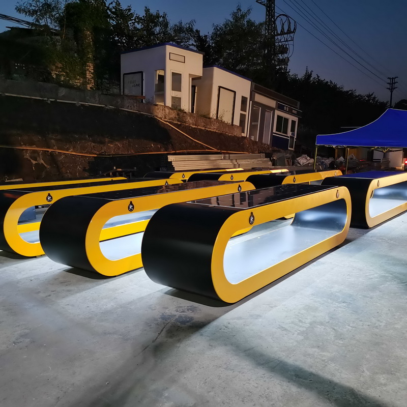 Muliti Funktion Drahtloses Laden LED-Streifen Licht Günstige Fabrikpreis Solar Smart Bench