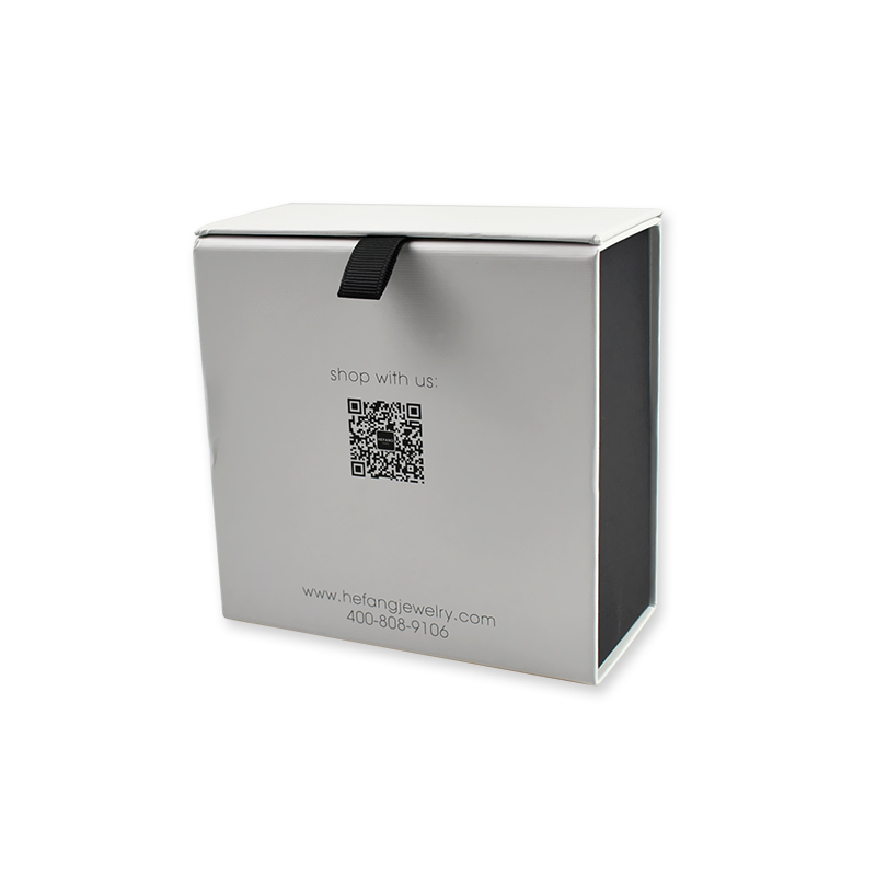 Schmuckkästchen/quadratische Schachtel