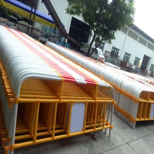 Barrera de tráfico Valla de Kontrolle der Menge Barrera SEPARADOR DE CARRETERA APILABLE