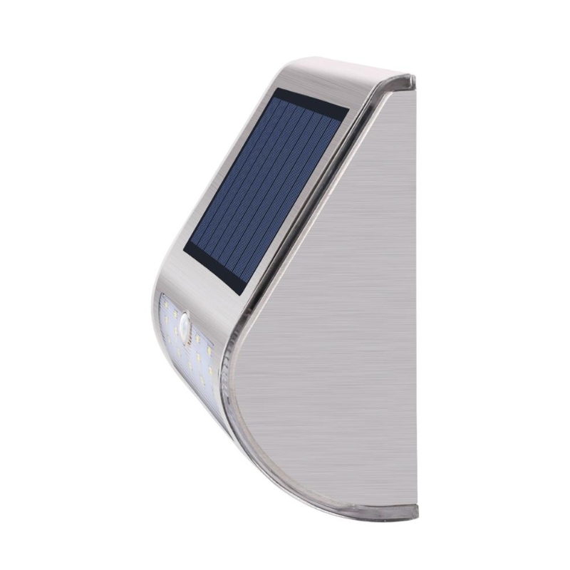Neue Solarwandleuchten