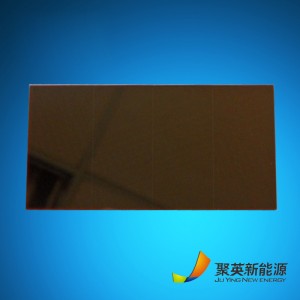 Solarmodul aus amorphem Silizium bei schwachem Licht