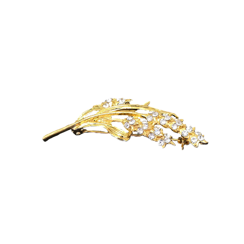 Goldene Weizenbrosche