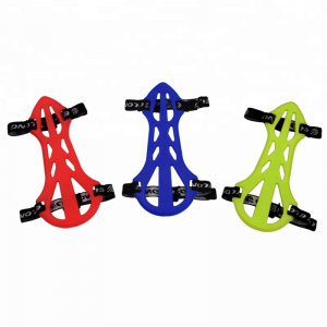 Elong Outdoor 440001 Armschutz Weichkautschuk Einstellbar Doppelgesichter Bogenschießenschießen mit Schutz