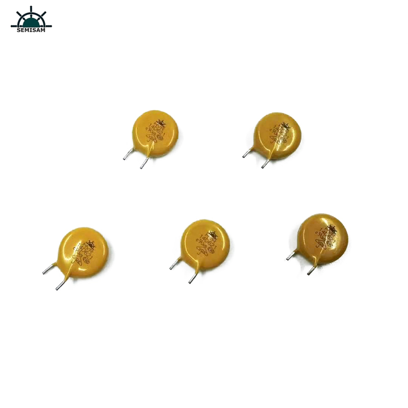 Original Fabrik Guter Preisservice, gelb hohe Überspannungsüberspannung 14mm HVR14D621J MOV Zinkoxidvaristor für kommerzielle Einheit