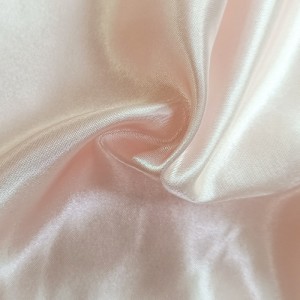 Recyceln von Polyester Fashion.