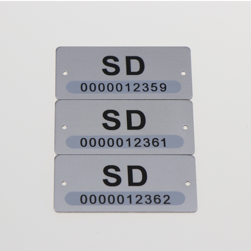 Großhandel benutzerdefinierte laser gravierte seriellenummer label metall barcode label kleber aufkleber gedruckt aluminium ass etet tag labe
