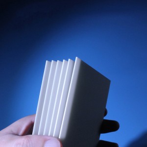 Aluminiumnitridkeramiksubstrat