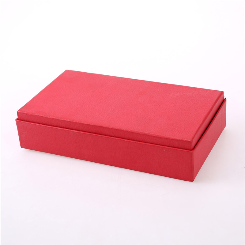 Rote Papierkiste mit Deckel