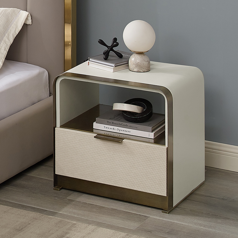Hochwertiges Schlafzimmer Nachttisch Italienisch modernes Design Luxus Leder Nachttisch