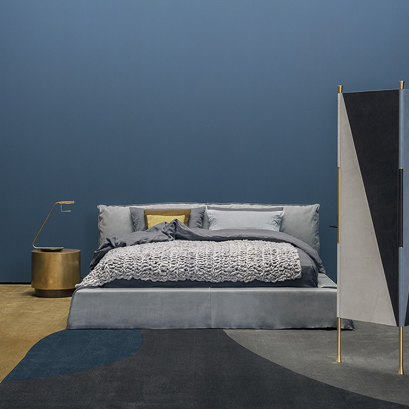 Italienisch minimalistischer Designer High -End -Meister Kingsize -Bett Moderne Königin Doppelbett Lederbett