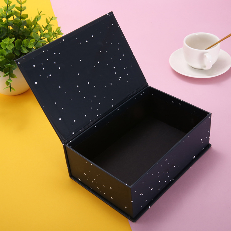 Customized Tiandi Cover Cosmetics Geschenkbox Klapptiere weiße Karten Farbbox Quadrat Flip Box Geschenkverpackung