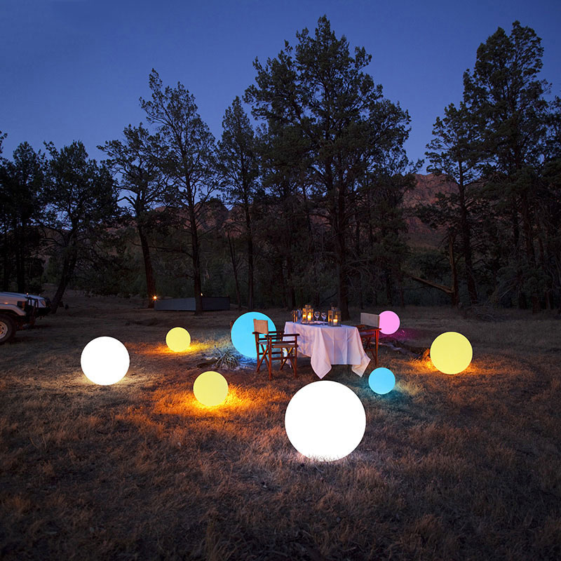 Stimmungslicht/Farbwechsel Möbel Illuminate Kugeln Form Magic Outdoor LED GLOW Ball Light Dekorative drahtlose Fernbedienung LED Solarlampe