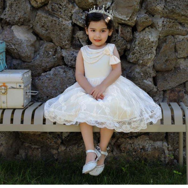 Baige Europa Stil Kleinkind Pailletten Kleid Girls Weihnachtskleider Geburtstagsurlaub Party Hochzeitsblume Mädchen Kleider