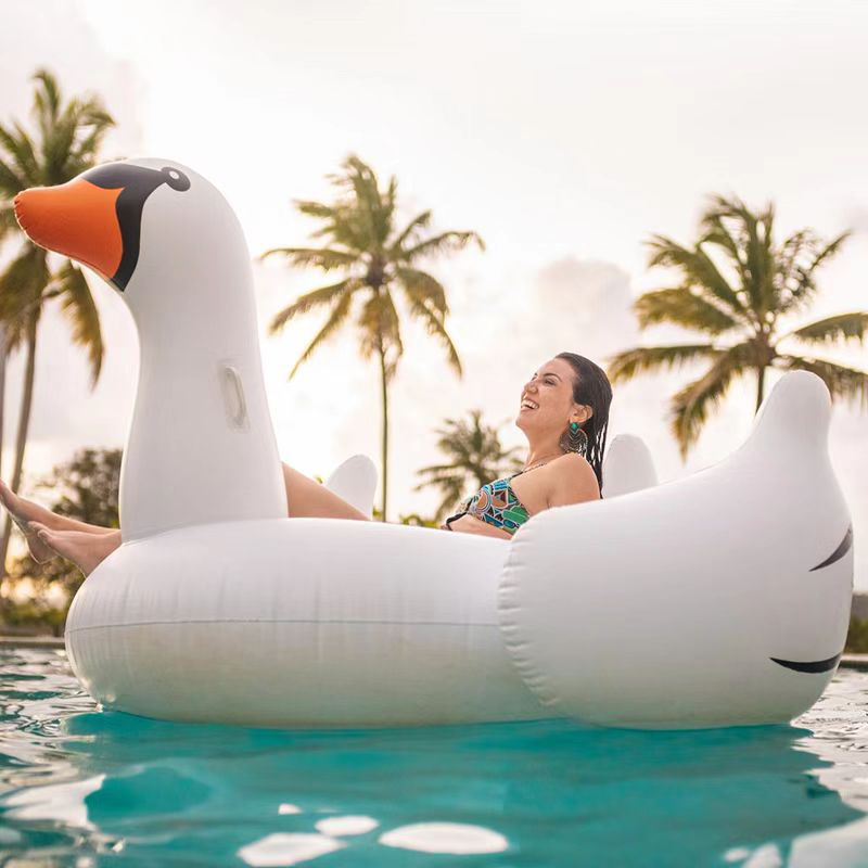 Wie man Pool schwimmt, so dass sie den ganzen Sommer über den ganzen Sommer über?
