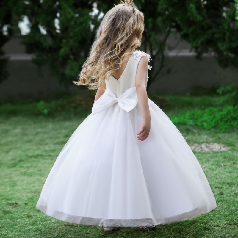 Baige 2022 Satin Baumwolle Hochzeitskleid glänzende Kleid Blumenmädchen Kleid Langes Schwanzspitzen große Mädchenkleider