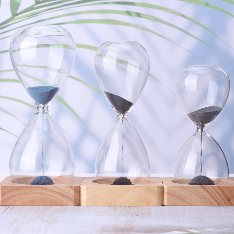 Amazon Hot Deals mit Glas ausgewachsen kreativer Souvenirgeschenke 15/30Minute Magnetic Sand Timer-Sanduhr mit Holzbasis