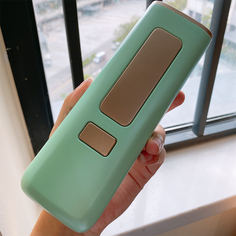 Pakiss a Das Geheimnis des gekochten Eiermädchens im Sommer !!