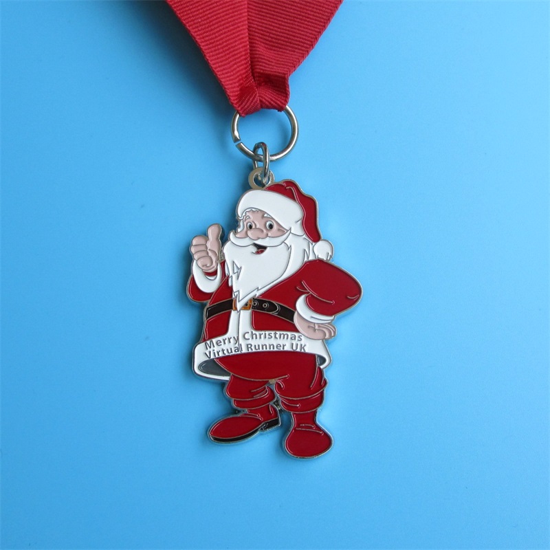 Kostenloses professionelles Design Weihnachtsmetallgeschenk Schneemann Medaillon Anhänger Sportmedaille