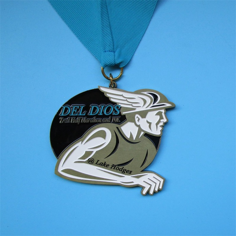 Kostenlose professionelle coole Design Custom Marathon Medaillen leere Sportmedaillen