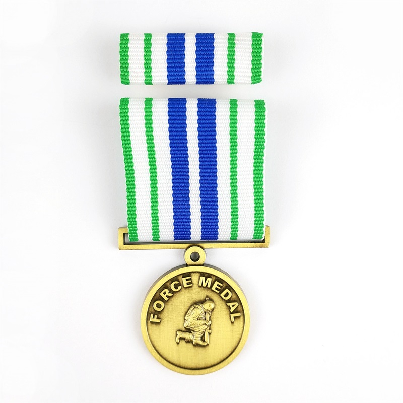 Zinklegierung Gold plattiert 3D Gravierte Medaille maßgeschneidertes Metall leere Universal Medal Ehrenklassenmedaille