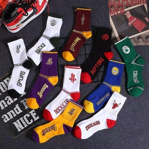 Männer Socken Trendy Basketballteam Custom Strick Socken warme Fuzzy Socken