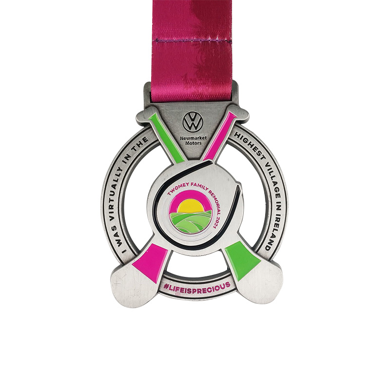 Custom Sublimation Metal Hollow Championship Race Medal aus Metallmedaillen ausschneiden