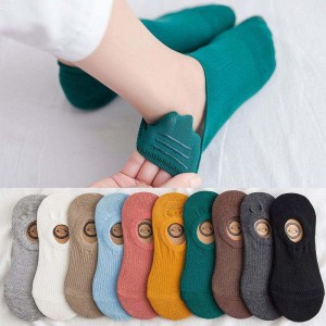 Großhandel Frauen unsichtbare Socke Feste Farbe Baumwolle atmungsaktive Socken