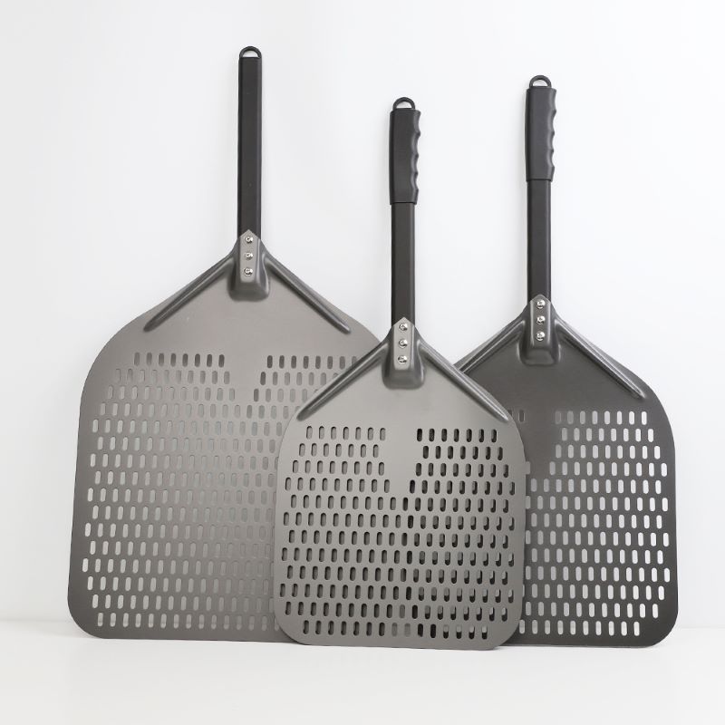 Abnehmbarer Griff hart anodiziert 12ich 13 Zoll 14 Zoll 16 Zoll perforiertes Aluminiumpizza Pizza Schaufel Pizza Spatel