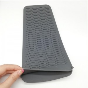 Widerstandes Silikonmatten-Beutel, tragbarer hitzebeständiger Deckbeutel Travel Haarthaar-Locken-Rutschmatte für Curling-Eisen, Haarglätter, Lockenstabspeicher