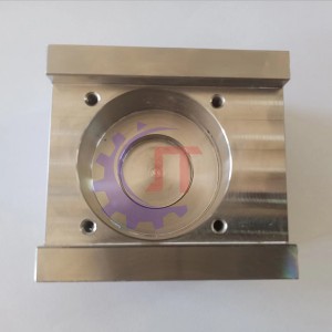 X187B621H01 x182A995H02 M701C Siehe M604 Untere Guide Stirte Block mit 2-d6.0mm-Löchern&2-m4 TAP für Cover M604 (j) l=104/96.6mm W=60/54mm H=47/15mmmmmmmmmmmmmmmmmmmmmmmmmmmmmmmmmm.