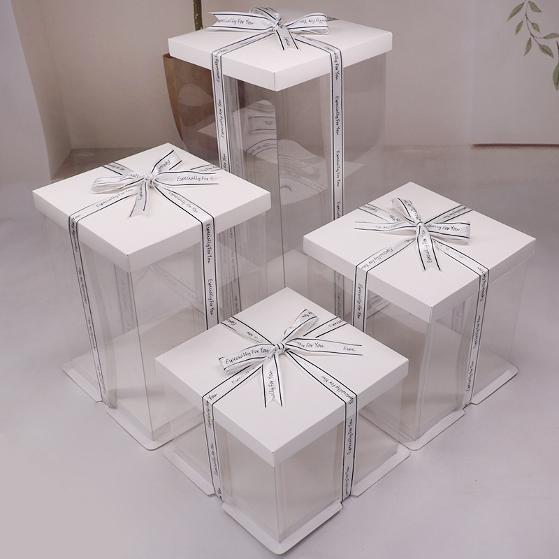 Quadratische transparente Geburtstagstortebox