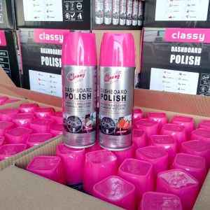 Auto Dashboard polnische Sprühwachsautos Politis Spray